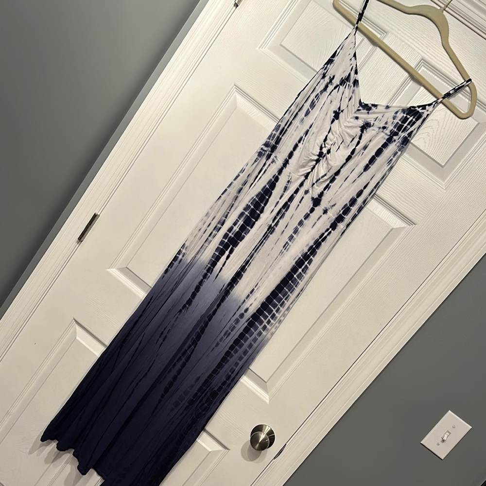 Xhilaration White and Blue Sleeveless Maxi Sundress
